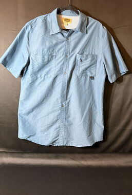 The Foundry Supply Co Quick-Dri Fishing Shirt Mens LT Blue Short Sleeve Vented